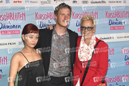 Filmpremiere 'Kirschblüten & Dämonen' in München