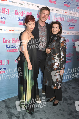 Filmpremiere 'Kirschblüten & Dämonen' in München