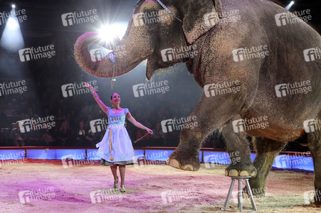 Premiere 3. Winterprogramm 2019 Circus Krone in München