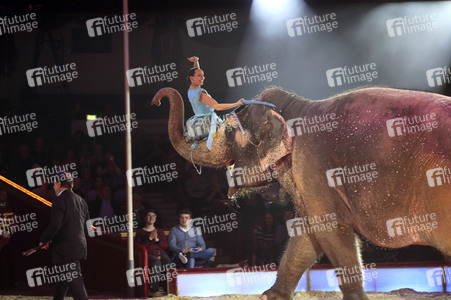 Premiere 3. Winterprogramm 2019 Circus Krone in München