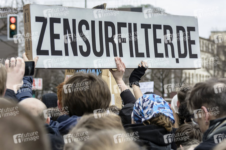 Demonstration gegen EU-Urheberrechtsreform in Berlin