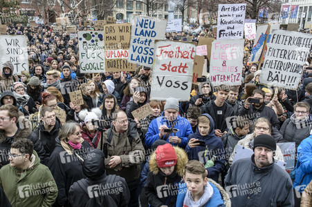 Demonstration gegen EU-Urheberrechtsreform in Berlin