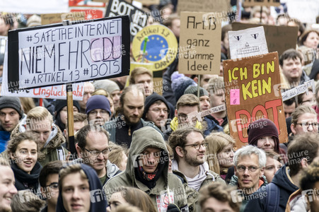 Demonstration gegen EU-Urheberrechtsreform in Berlin