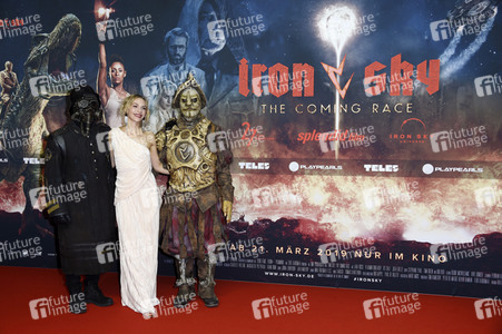 Filmpremiere 'Iron Sky: The Coming Race' in Berlin