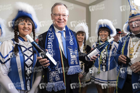 Rosenmontagsparty in der Staatskanzlei Hannover