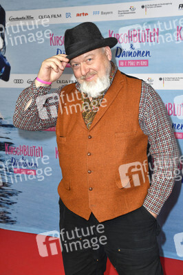 Filmscreening 'Kirschblüten & Dämonen' in Berlin