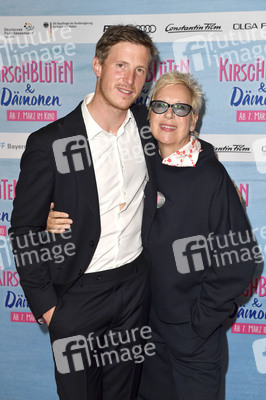 Filmscreening 'Kirschblüten & Dämonen' in Berlin