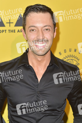 Adopt the Arts Benefit Gala 2019 in Los Angeles