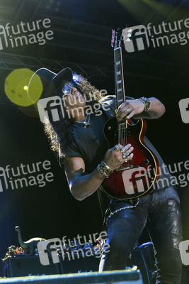 Konzert von Slash feat. Myles Kennedy & The Conspirators in Hamburg