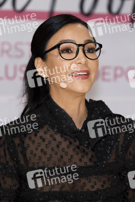 Buchsignierstunde mit Verona Pooth in Köln