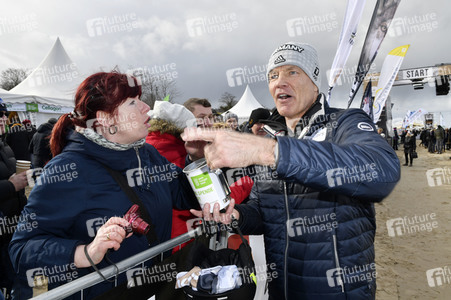 Baltic Lights Hunderennen 2019 auf Usedom