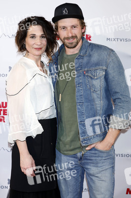 Filmpremiere 'Frau Mutter Tier' in München