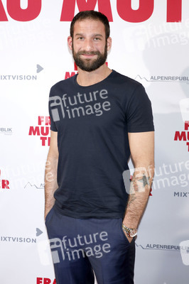 Filmpremiere 'Frau Mutter Tier' in München