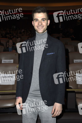 Filmpremiere 'Head Full of Honey' in Berlin