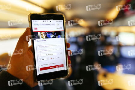 Symbolbild Reiseauskunft