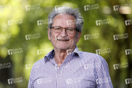 Fotoshooting mit Werner Rügemer in Köln