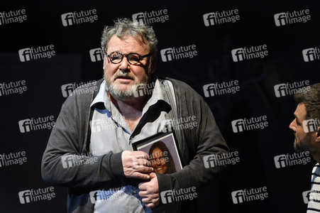 Theaterprobe 'Monsieur Pierre geht online' in Berlin