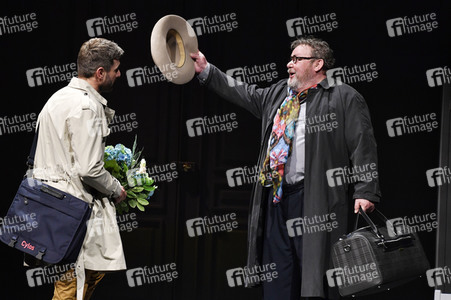 Theaterprobe 'Monsieur Pierre geht online' in Berlin