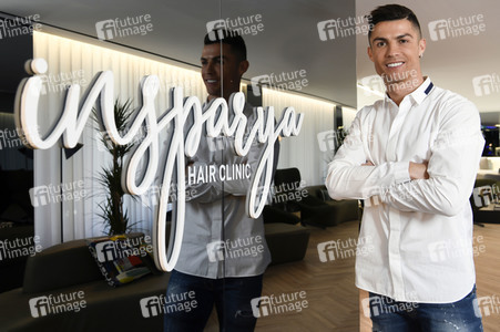Eröffnung der Insparya Hair Clinic in Madrid