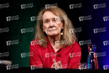 Annie Ernaux und Hannelore Hoger auf der lit.Cologne 2019 in Köln