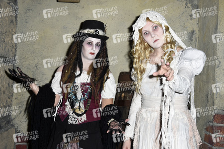 Show-Premiere von 'Seance - Spürst du sie auch?' in Berlin