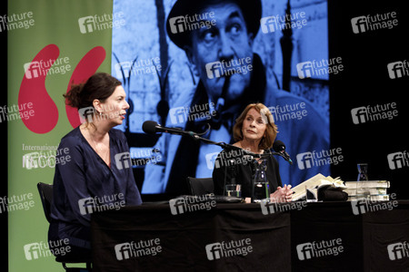 Eva Menasse und Senta Berger auf der lit.Cologne 2019 in Köln