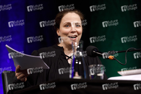 Thea Dorn und Fritzi Haberlandt auf der lit.Cologne 2019 in Köln