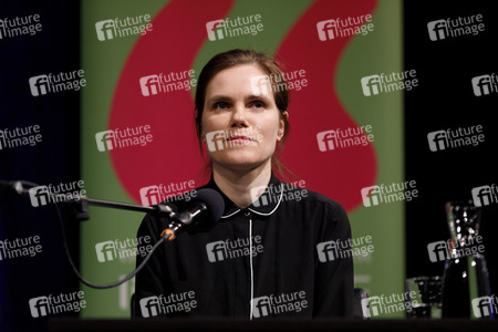 Thea Dorn und Fritzi Haberlandt auf der lit.Cologne 2019 in Köln