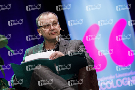 Marion Brasch und Helene Hegemann auf der lit.cologne 2019 in Köln