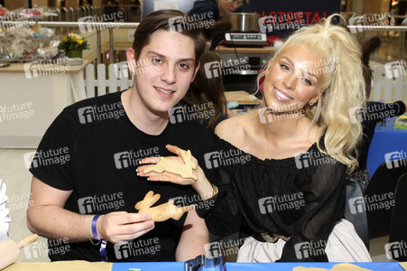 Promi-Osterbacken in Hamburg