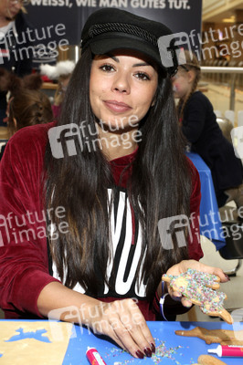 Promi-Osterbacken in Hamburg