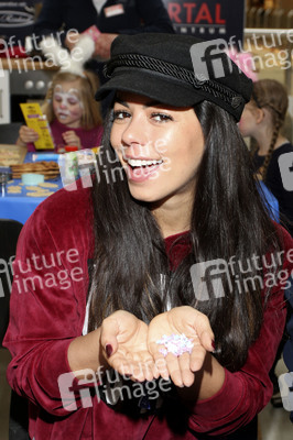 Promi-Osterbacken in Hamburg