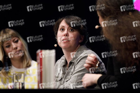 Kristen Roupenian und Mieze Katz auf der lit.cologne 2019 in Köln