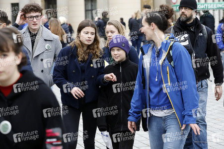 Schülerdemonstration 'Fridays for Future' in Berlin
