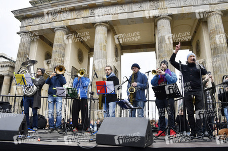 Schülerdemonstration 'Fridays for Future' in Berlin