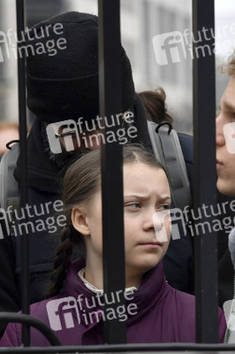 Schülerdemonstration 'Fridays for Future' in Berlin