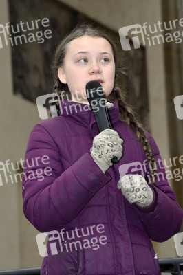 Schülerdemonstration 'Fridays for Future' in Berlin