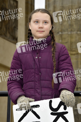 Schülerdemonstration 'Fridays for Future' in Berlin