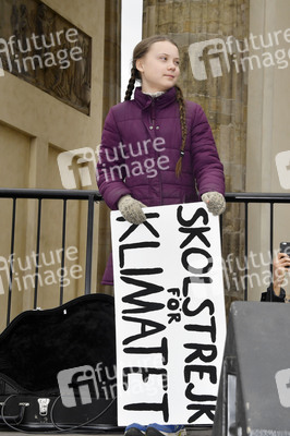 Schülerdemonstration 'Fridays for Future' in Berlin