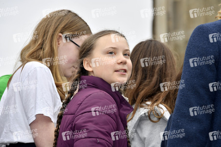 Schülerdemonstration 'Fridays for Future' in Berlin