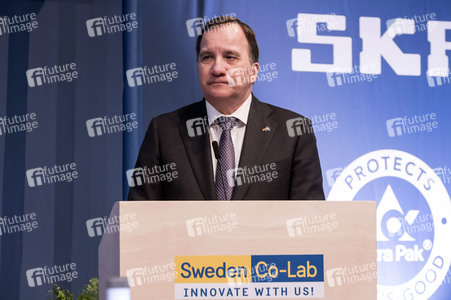 Eröffnungsrundgang der Kanzlerin auf der Hannover Messe 2019