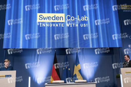 Eröffnungsrundgang der Kanzlerin auf der Hannover Messe 2019