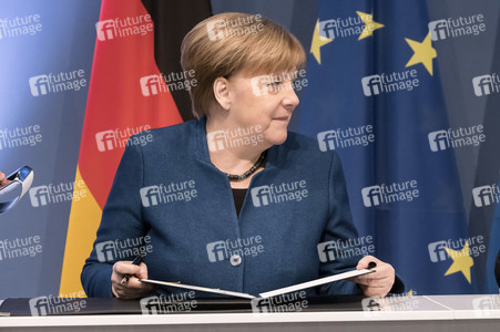 Eröffnungsrundgang der Kanzlerin auf der Hannover Messe 2019