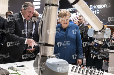 Eröffnungsrundgang der Kanzlerin auf der Hannover Messe 2019
