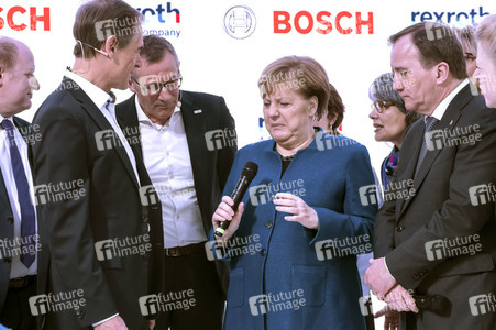 Eröffnungsrundgang der Kanzlerin auf der Hannover Messe 2019