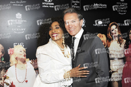 Showpremiere 'Julian F.M. Stoeckel & Friends - die Show!' in Wien