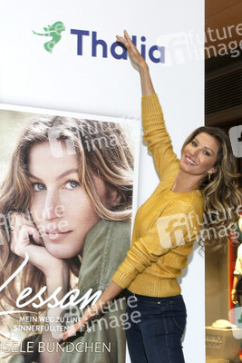 Buchsignierstunde mit Gisele Bündchen in Hamburg