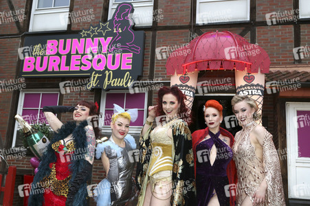 Eröffnung 'The Bunny Burlesque St. Pauli' in Hamburg