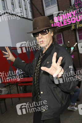 Eröffnung 'The Bunny Burlesque St. Pauli' in Hamburg