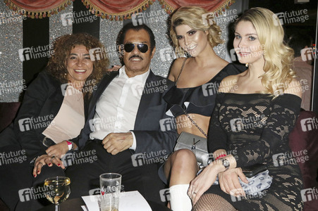 Eröffnung 'The Bunny Burlesque St. Pauli' in Hamburg